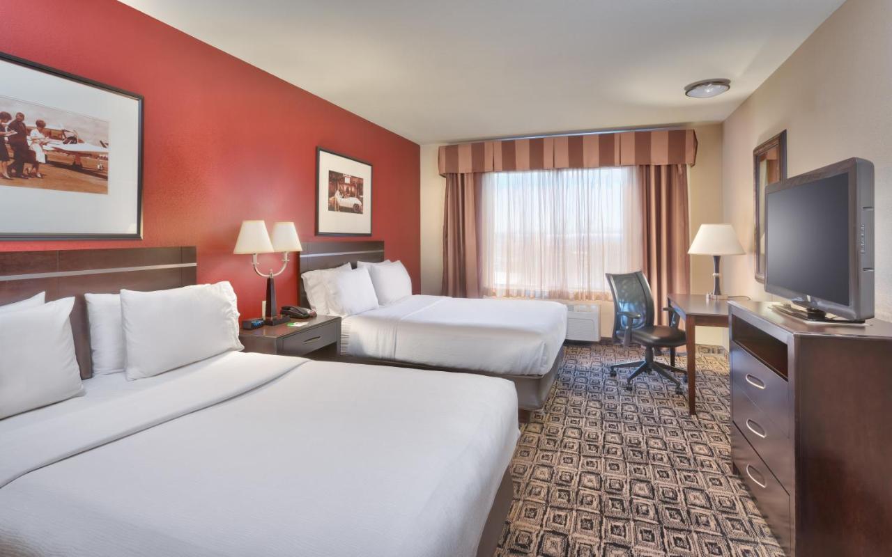 Holiday Inn & Suites Salt Lake City - Airport West By Ihg Exterior photo