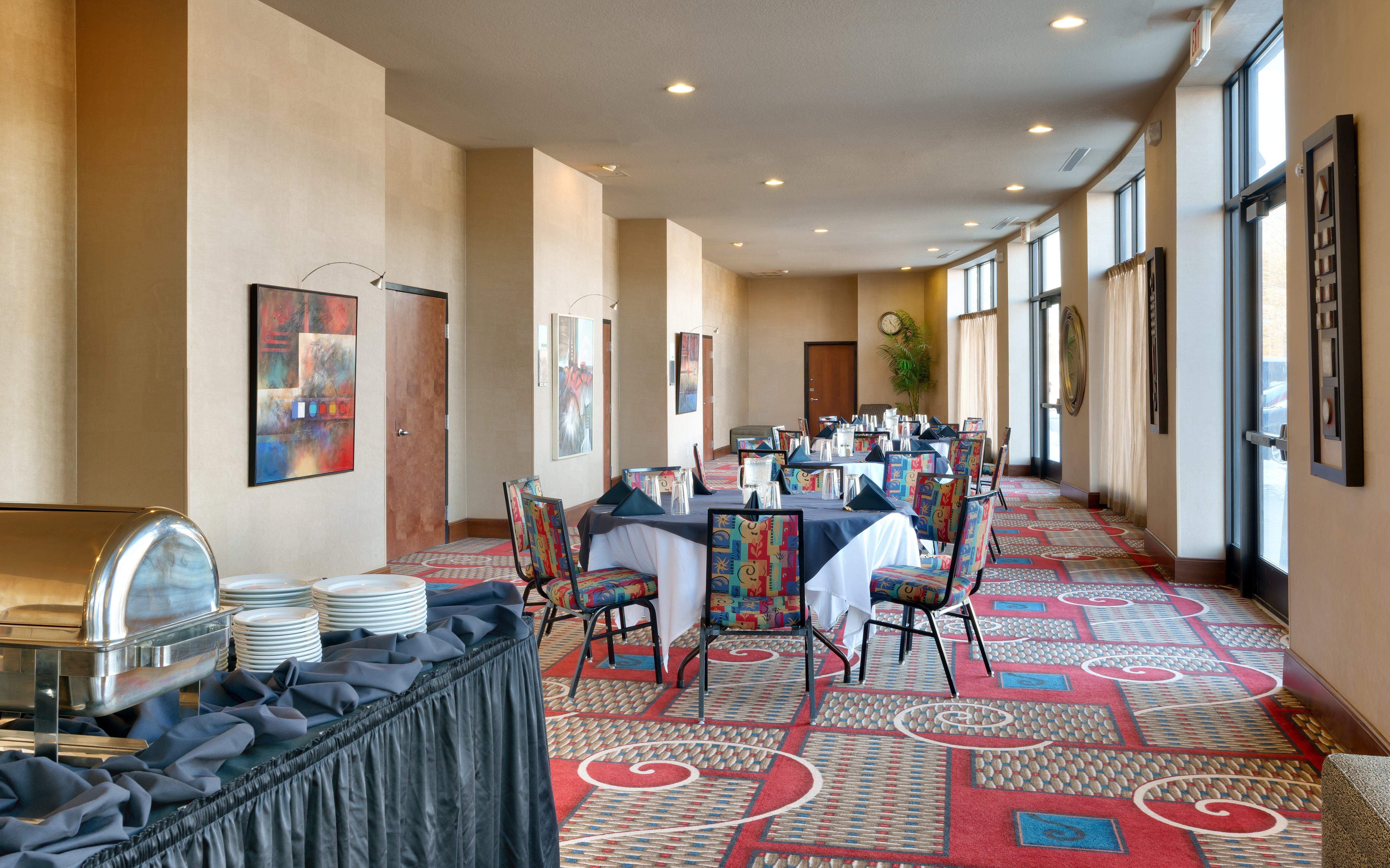 Holiday Inn & Suites Salt Lake City - Airport West By Ihg Exterior photo