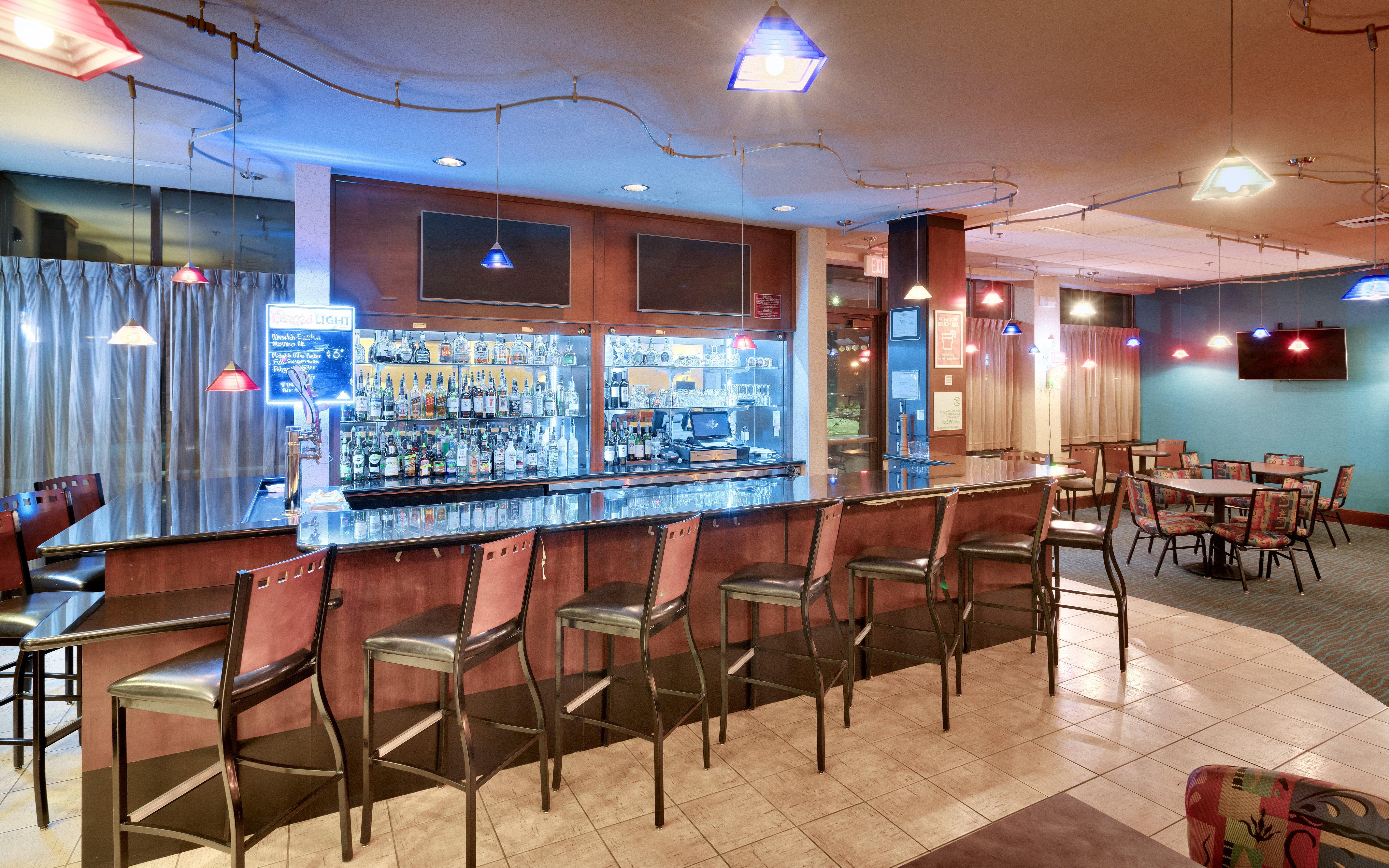 Holiday Inn & Suites Salt Lake City - Airport West By Ihg Exterior photo