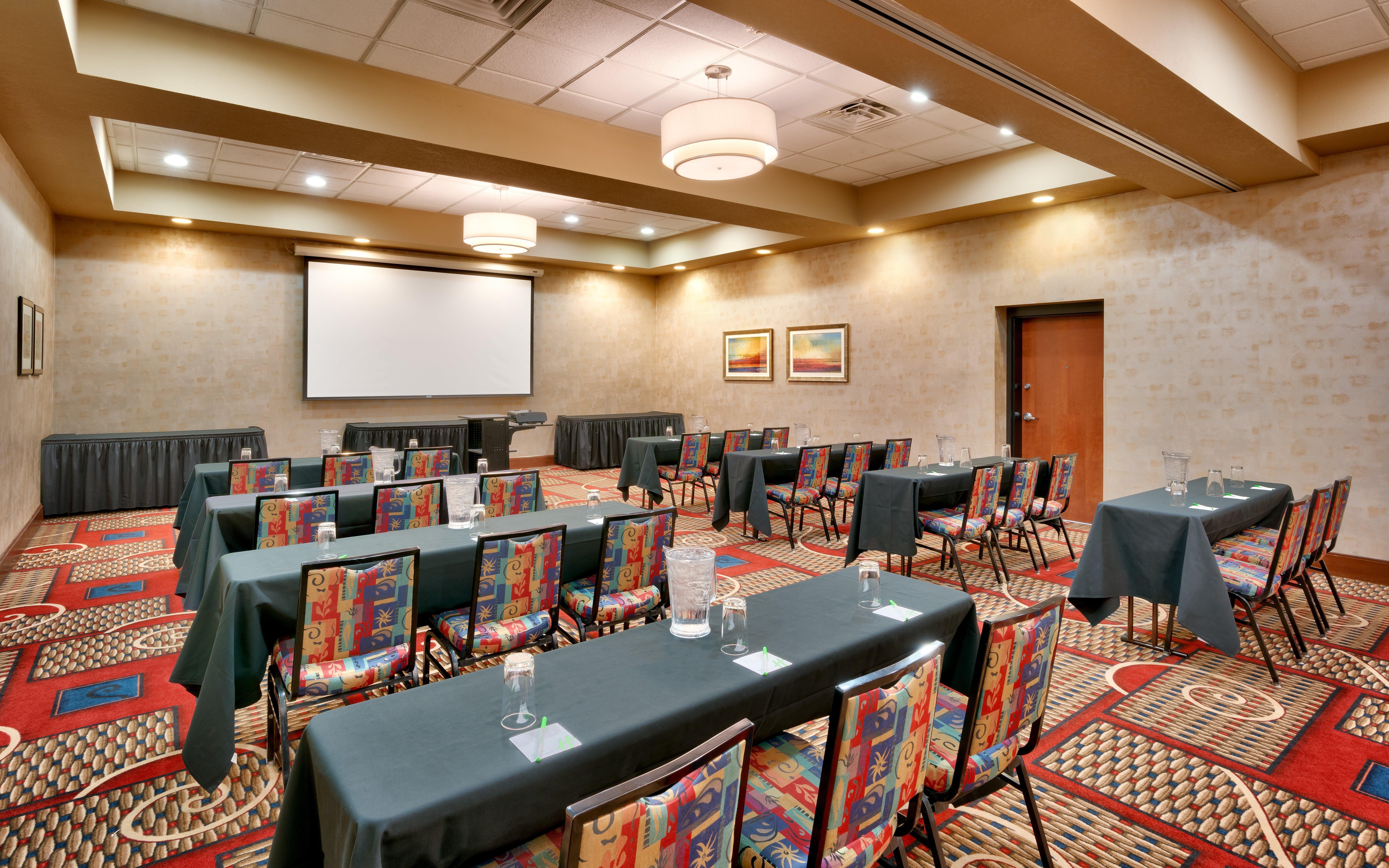 Holiday Inn & Suites Salt Lake City - Airport West By Ihg Exterior photo