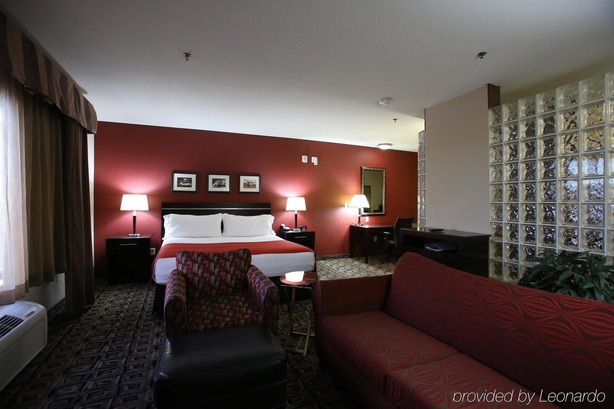 Holiday Inn & Suites Salt Lake City - Airport West By Ihg Exterior photo